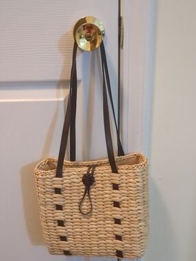90s Woven Straw Tote with Dark Brown Straps